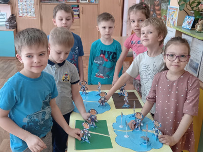 "Наш квадромир"