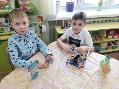 Игры в Квадромире