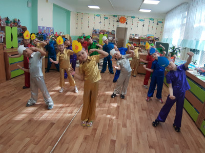 Зажигательный танец Шалабамба
