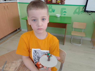Квадродрузья благоустраивают свою землю!