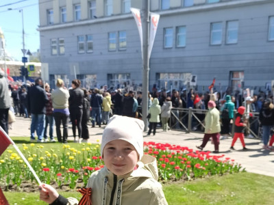 Маргаритяне посетили парк  Победы, возложили цветы к памятнику героям ВОВ и Вечному огню.