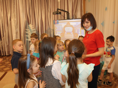 "Увлекательное знакомство с проводником Кубом"