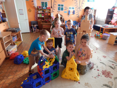 Путешествие по КВАДРОГАЛАКТИКЕ на космических квадролетах
