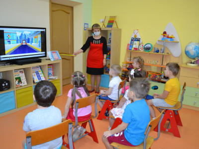 Вводное занятие "Знакомство с проводником Кубом" Группа "Ландыш" (Детский сад №118)
