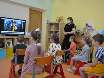 Вводное занятие: знакомство с проводником Кубом.