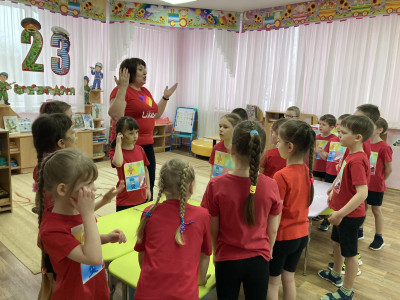 Наше Путешествие по Квадромиру.Конкурс "Заек -Знаек " Эрудитов.Команда "Зайцы" и "Волки".Загадываем загадки!