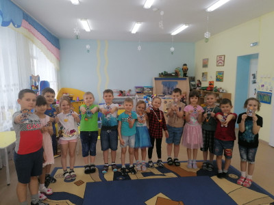 ЧДОУ "Детский сад №205 ОАО "РЖД" Красноярская железная дорога. Занимательные игры с квадронавтами.
