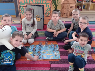 Наше любимое занятие-игра, а вместе с квадронавтами ещё интереснее! 