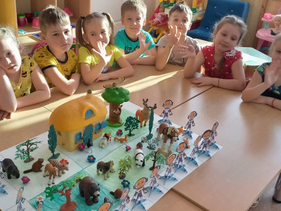 Квадропланета "Непоседы" подготовительная группа 1 Детский сад 100 ОАО РЖД 