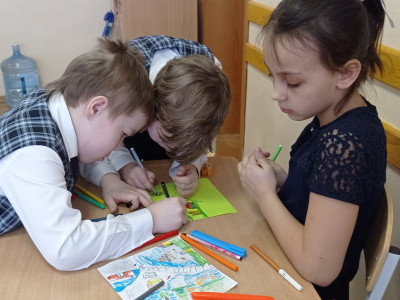 Квадроклассники разрабатывают карту своей Земли!