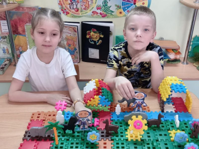 Путешествуем и играем со своими квадронавтиками!