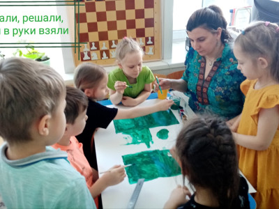 Культуронавты  в д.с.233 ОАО "РЖД" квадролетопись ведут и Культерру создают. На той планете тверди(земли) есть. Их,конечно,ровно шесть!