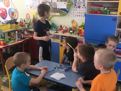 Сатуракиндеры играют